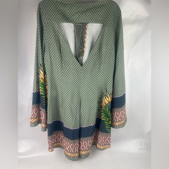 Farm Rio short sleeved Sunflower Print Romper Sz P - Picture 6 of 16